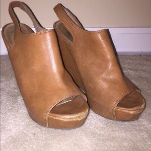Steve Madden Tan Leather ‘Barcley' Wedge Size 7.5